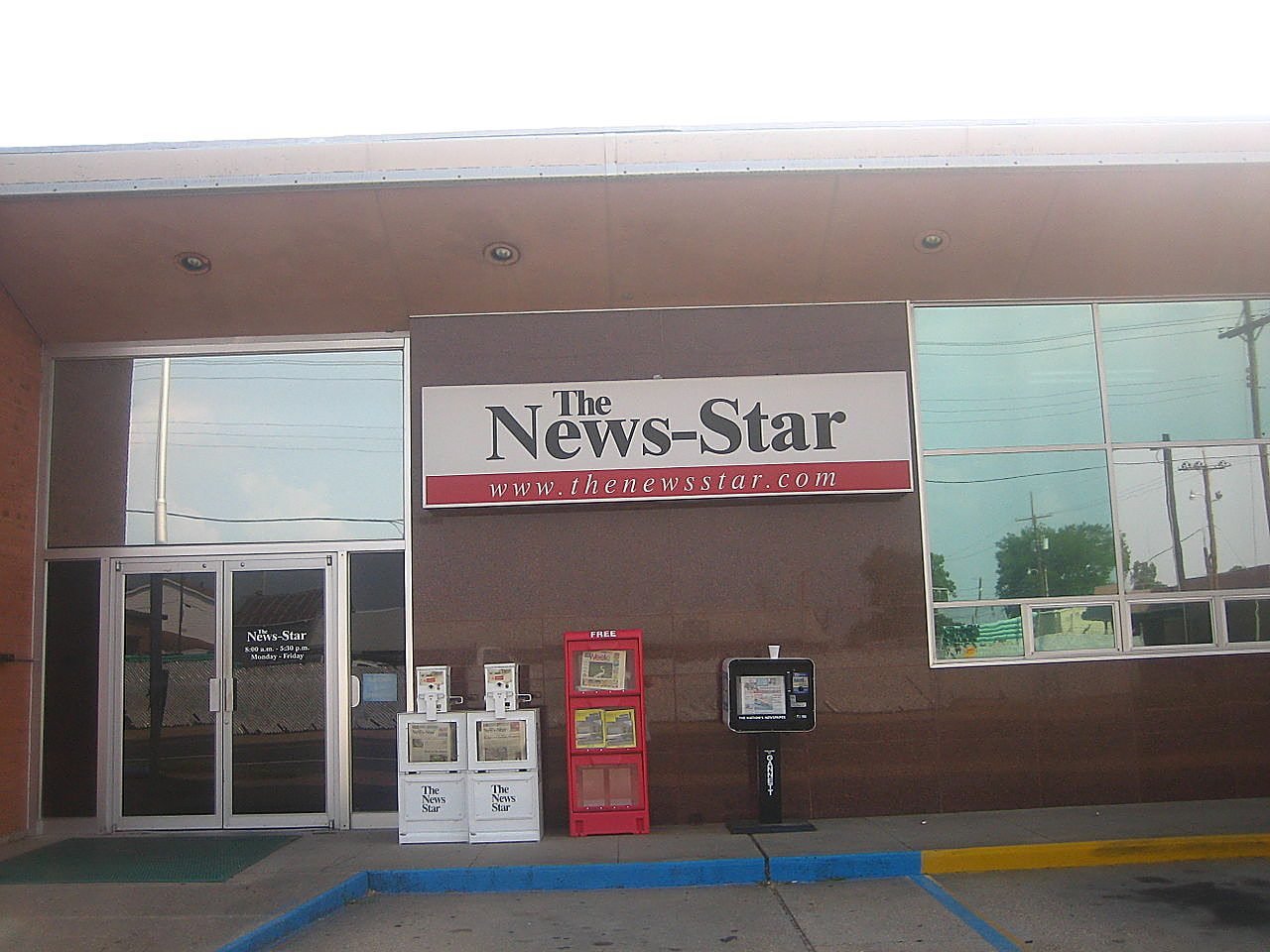 AMG News Network: Inside the Digital Newsroom Covering Business, Finance and Global Affairs