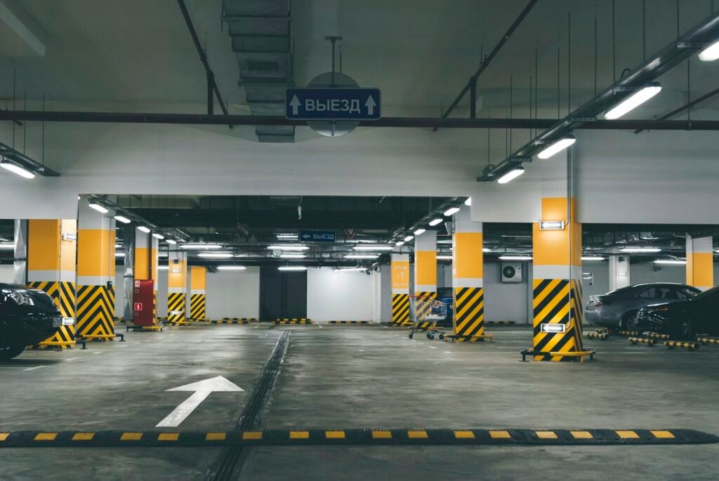 Don Baskin net worth — commercial vehicle lot